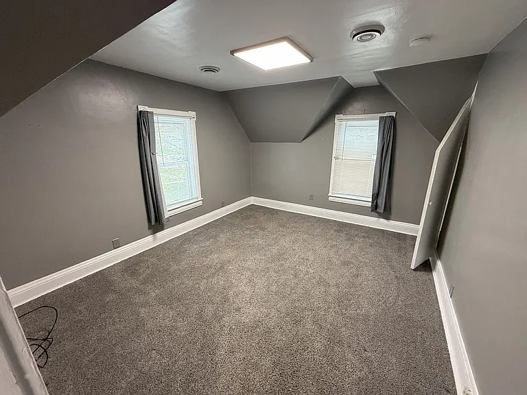 1201 Cedar Ave S #1 — Photo 2