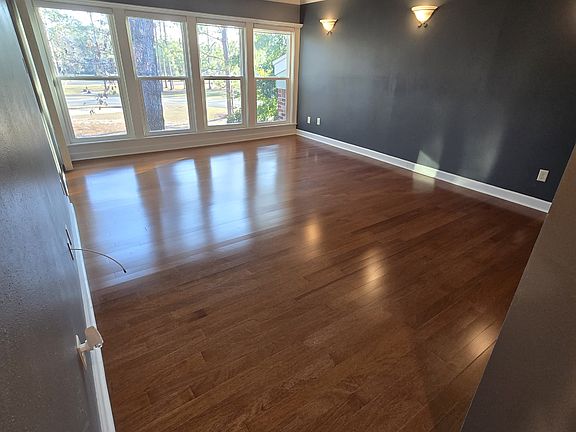 4th image of 215 NW Fairway Hills Gln Unit 9