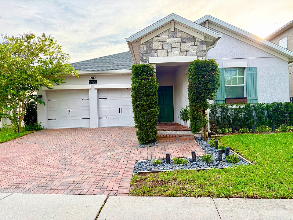 1st image of 9922 Magnolia Woods Blvd