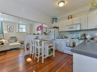 344 Harvard St #B, Brookline, MA 02446