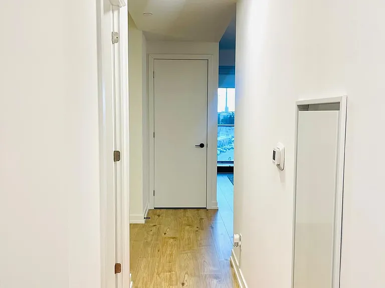 35 Parliament St #429 — Photo 5
