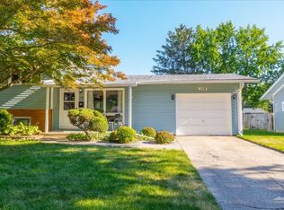 1516 Roanoke Ave, Aurora, IL 60506