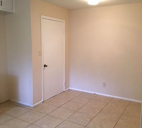 3rd image of 1712 Williams St APT D4