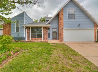 11121 Windmill Rd, Oklahoma City, OK 73162