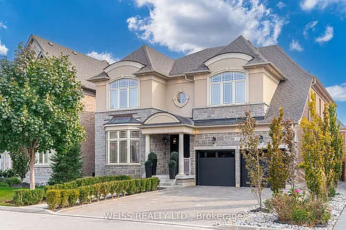 43 Chesney Cres Photo 1