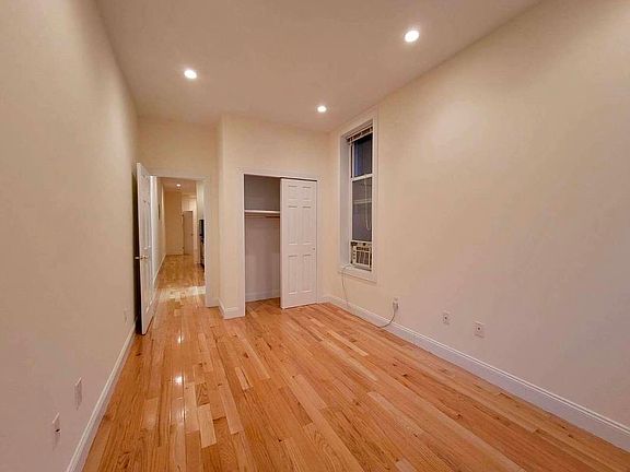 5th image of 447 W 43rd St APT 1C