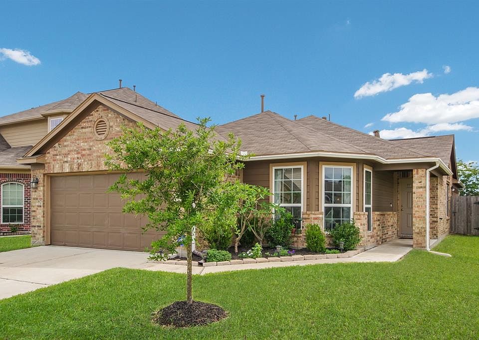 1st image of 14918 Holland Grove Ct