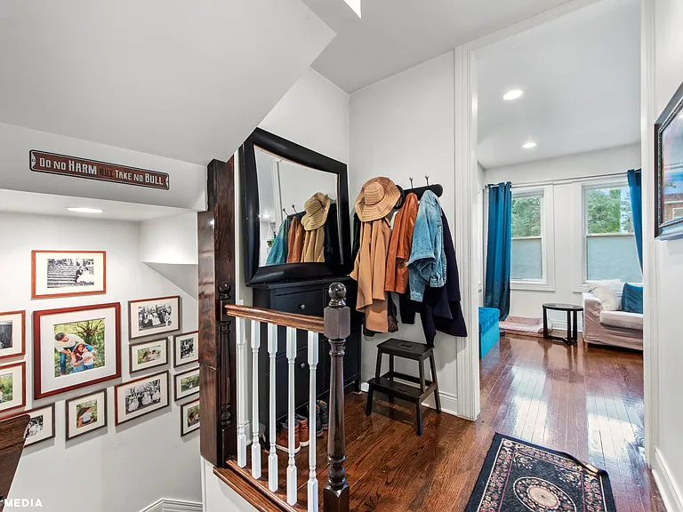 1621 N McVicker Ave #1 — Photo 18