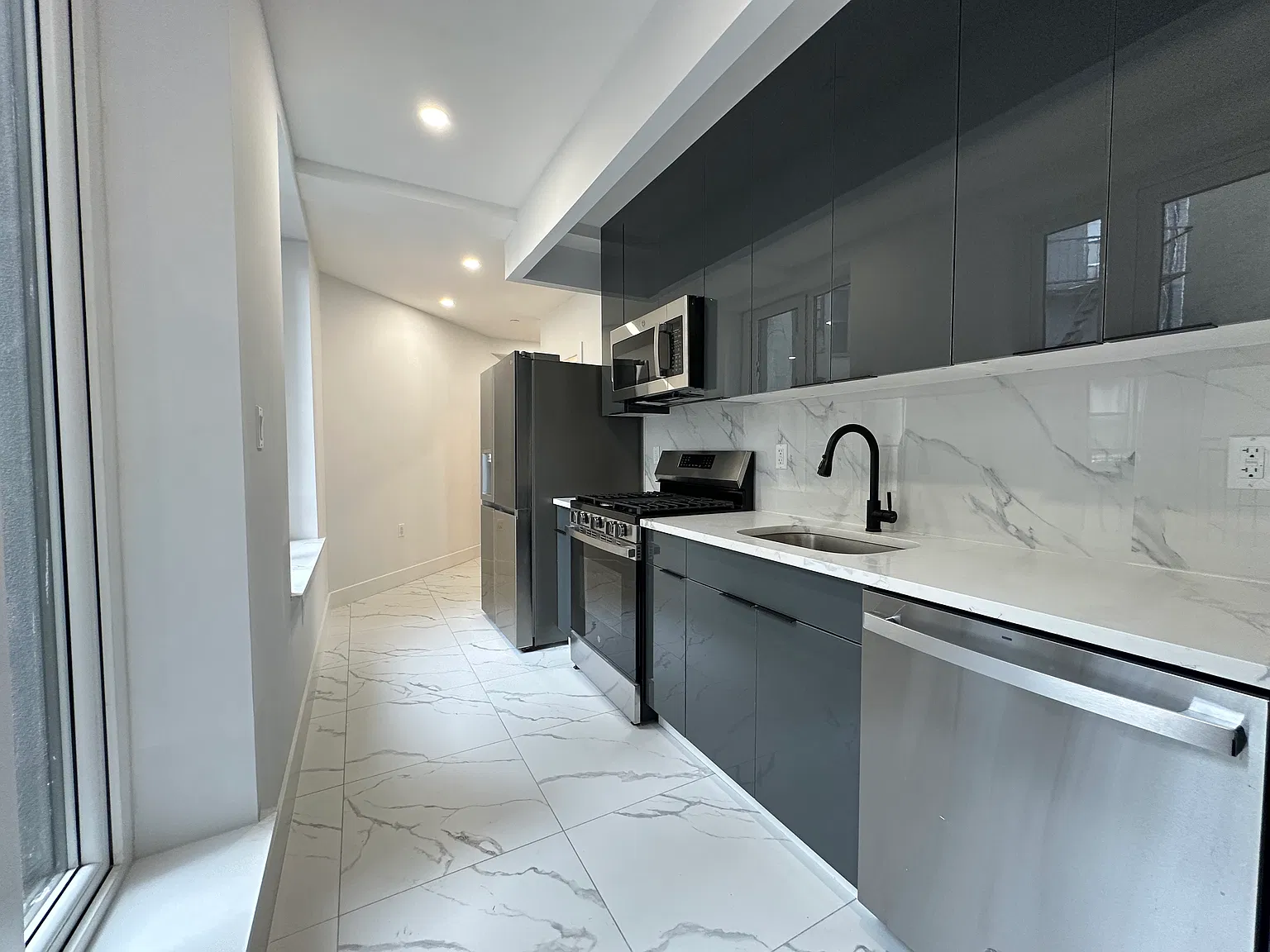 1497 Myrtle Avenue — Photo 3