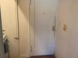 55C Ehrbar Ave APT 3M, Mount Vernon, NY 10552