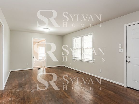 4th image of 1001 Hyacinth Dr