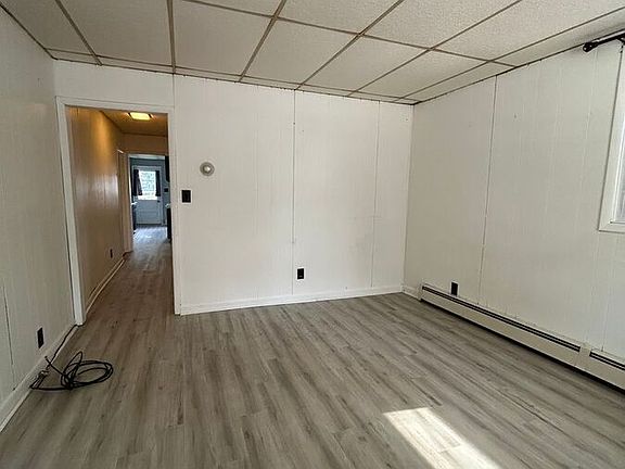 5th image of 533 W Broadway APT 1