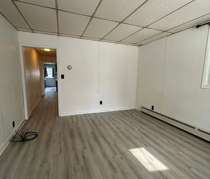 533 W Broadway #1 — Photo 5