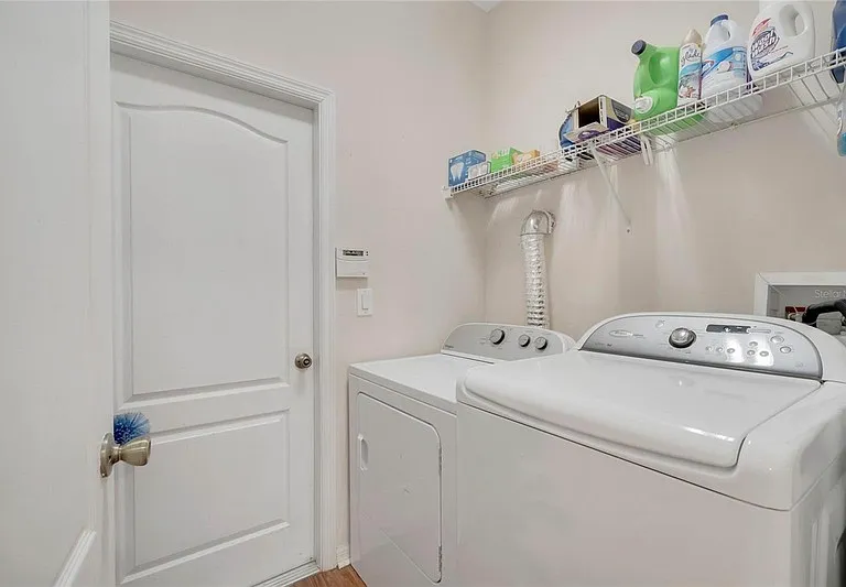 318 Clydesdale Cir — Photo 20