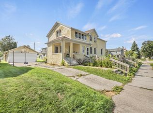 1237 Oakland Ave, Sheboygan, WI 53081