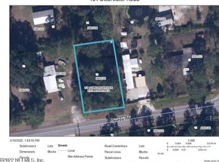 104 Clearwater Rd, Satsuma, FL 32189