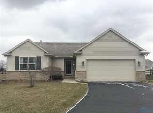 5925 Brookestone Village Ln, Sylvania, OH 43560
