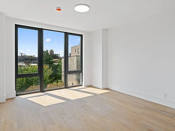 4th image of 14-27 28th Ave #310
