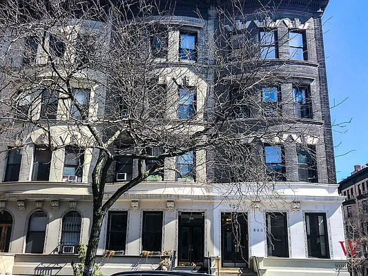 Rented by Wohlfarth & Associates Inc | media 22