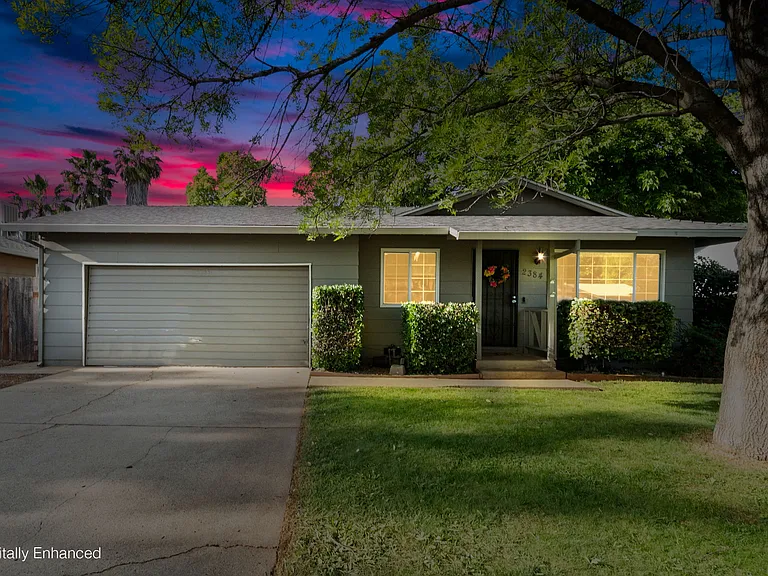 2384 Saturn Skyway — Photo 1