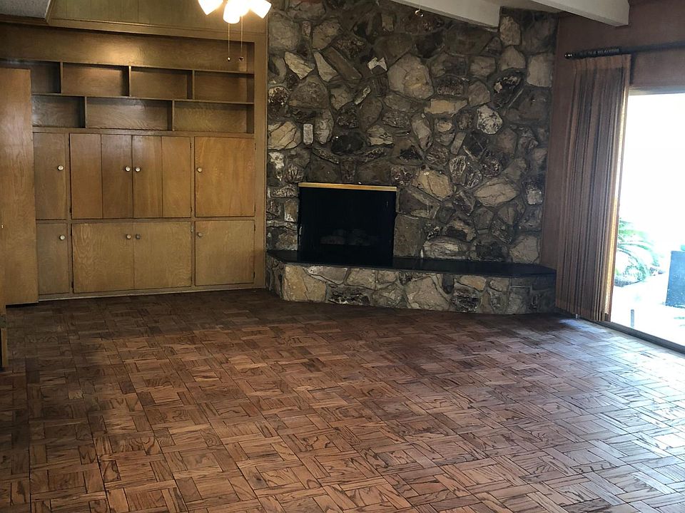 1st image of 600 N 21st St