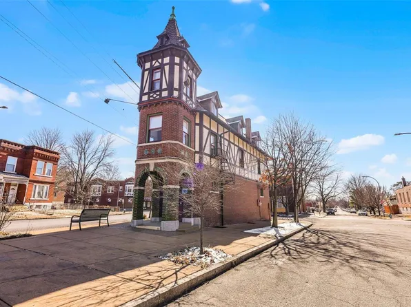 4527 Virginia Ave, Saint Louis, MO 63111