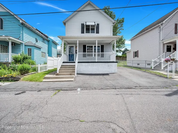312 Gibbons St, Dunmore, PA 18512