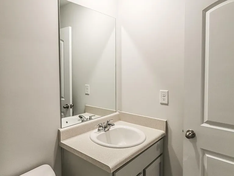 4347 Newland St — Photo 41