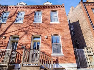 2211 Menard St, Saint Louis, MO 63104