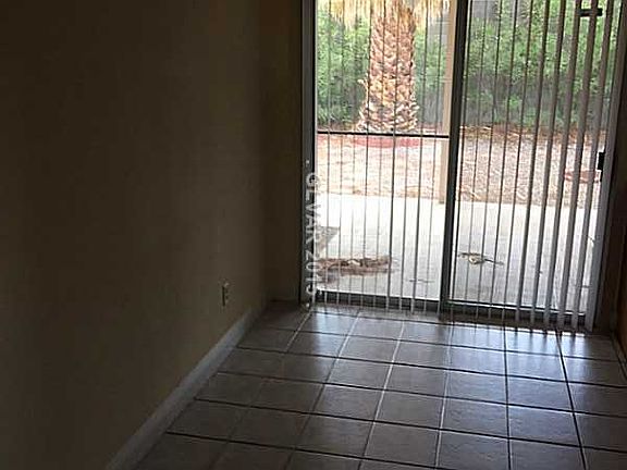 4th image of 9455 Lake Creek St