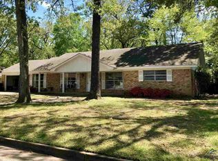 1521 Kensington Dr, Tyler, TX 75703