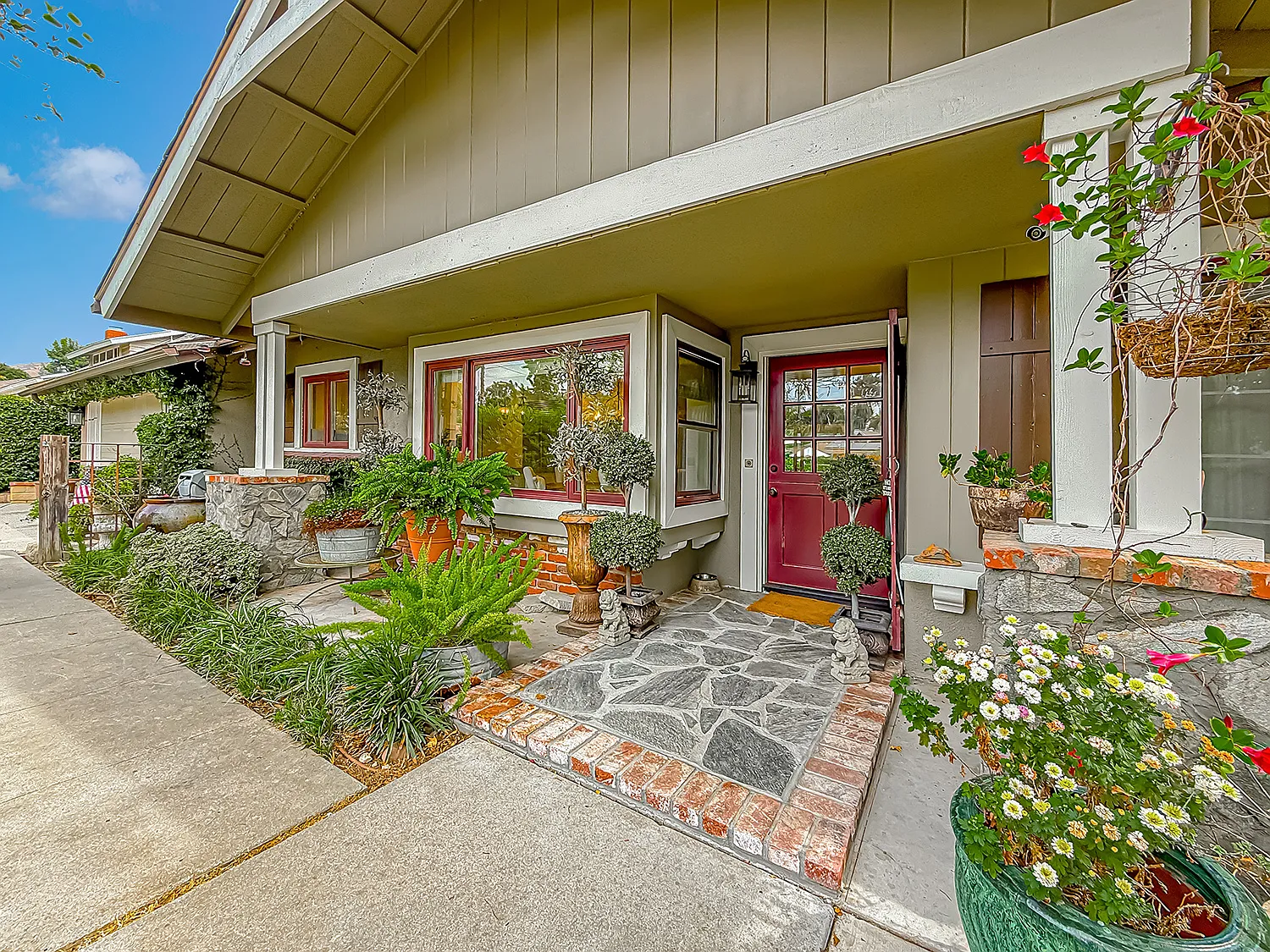 3 bed, 1641 sqft, $6,000 — Photo 4