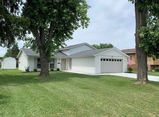 5734 Lake Michigan Dr, Fairfield, OH 45014