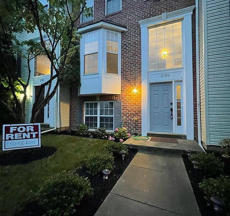 1st image of 3709 Singleton Ter