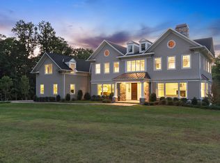 1 Hidden Oak Rd, Armonk, NY 10504