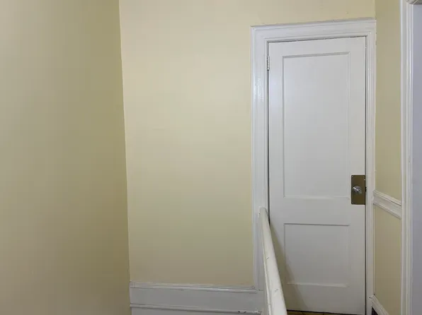 536 44th Street image 19 of 19