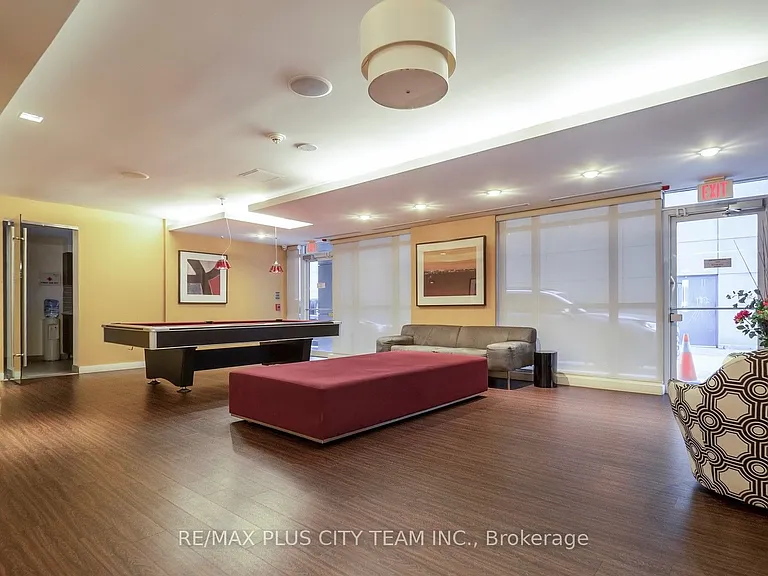 5 Hanna Ave #434 — Photo 34