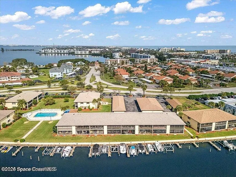 325 S Banana River Blvd #209 — Photo 2