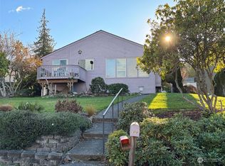 1618 E 4th St, Port Angeles, WA