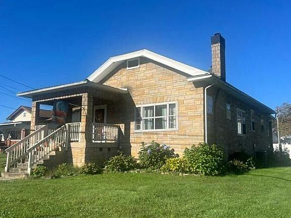 2nd image of 2939 Hood Ave