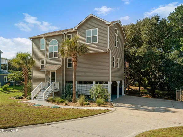 106 Wyndward Court, Emerald Isle, NC 28594