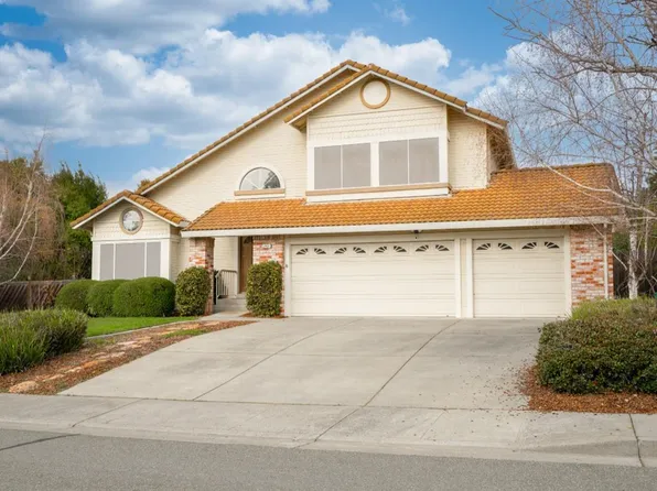 2421 Del Monte Drive, Fairfield, CA 94534