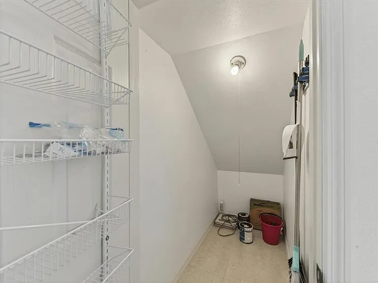 5735 Gardens Dr #5735 — Photo 32