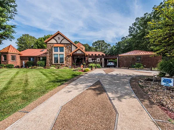 300 Hickory Ln, Greenville, KY 42345