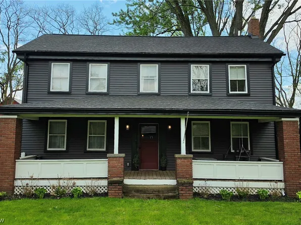 3858 Waterloo Rd, Randolph, OH 44265