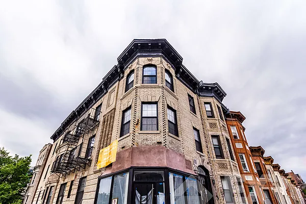 Rented by EXR | media 1