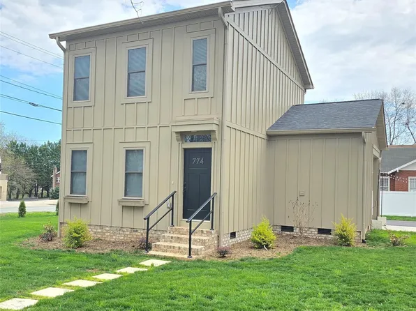 774 8th St NE, Hickory, NC 28601