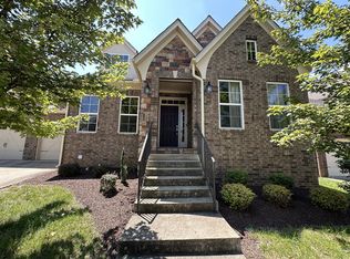 949 Ryecroft Ln, Franklin, TN 37064