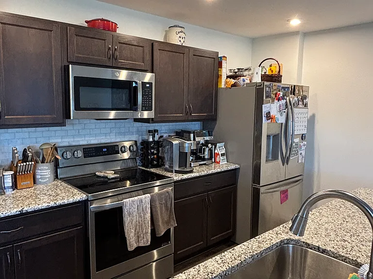 1298 Woodstone Way — Photo 8