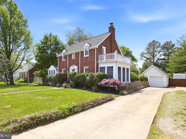 3427 Memorial St, Alexandria, VA 22306